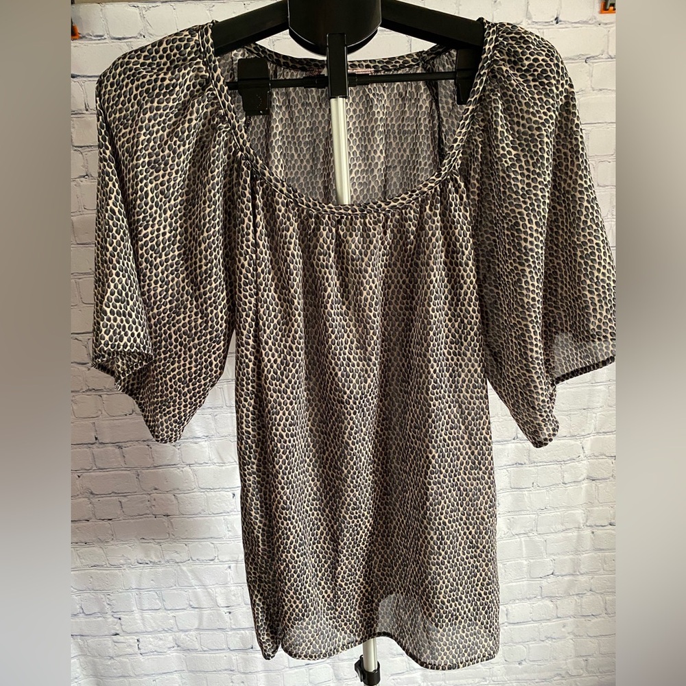Leopard Print Women's Flutter-Sleeve Top